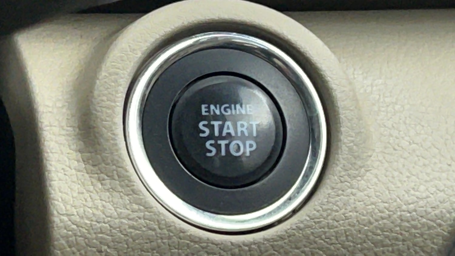 Used 2019 Maruti Suzuki Ertiga ZDi Plus 1.5 Diesel Diesel Manual top_features Keyless start