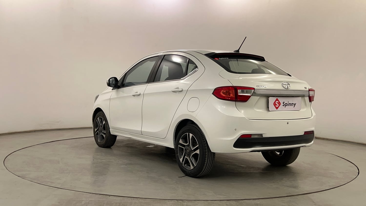 Used 2017 Tata Tigor Revotron XZ Petrol Manual exterior LEFT REAR CORNER VIEW