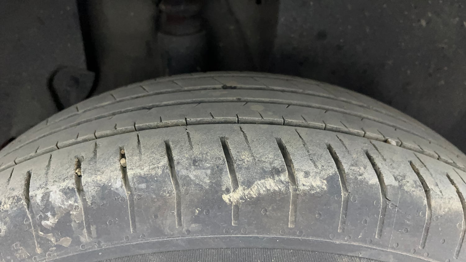 Used 2019 Kia Seltos HTK Plus 1.5 Diesel Diesel Manual tyres RIGHT REAR TYRE TREAD VIEW