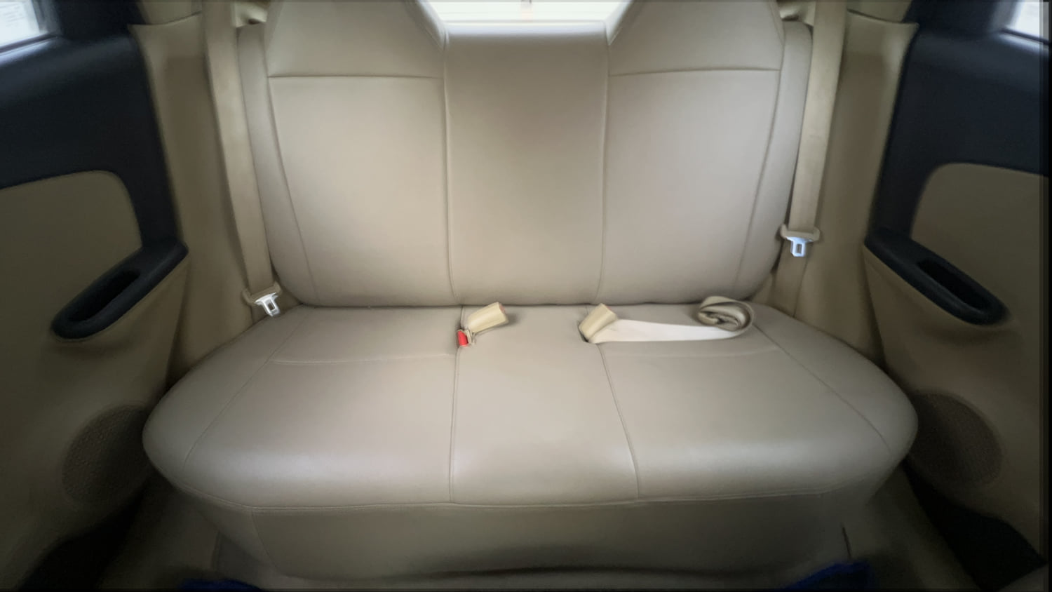 Used 2015 Honda Brio VX AT Petrol Automatic interior REAR SEAT CONDITION VIEW