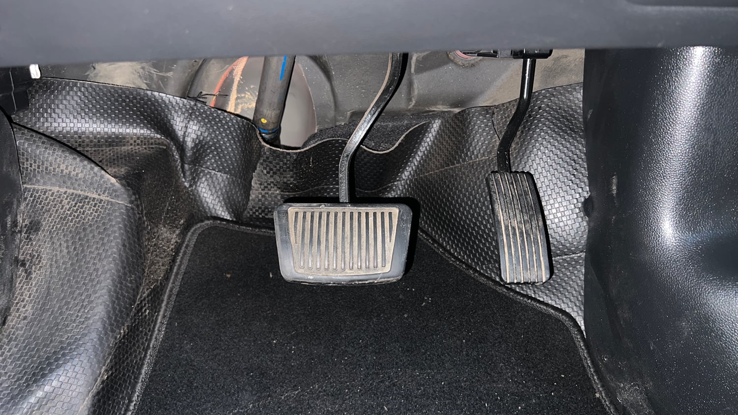 Used 2018 Hyundai Creta SX Plus 1.6 AT Petrol Petrol Automatic interior PEDALS VIEW