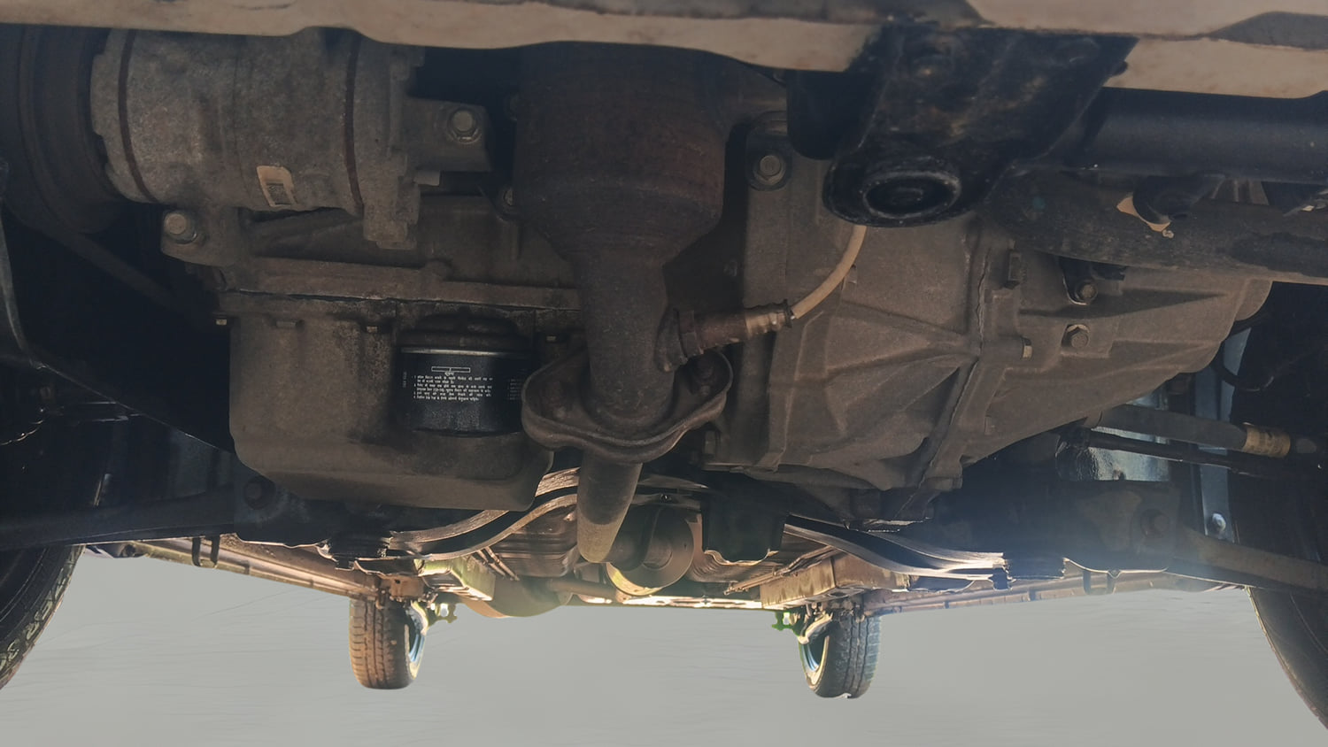 Used 2016 Maruti Suzuki Wagon R 1.0 VXI AMT Petrol Automatic extra FRONT LEFT UNDERBODY VIEW