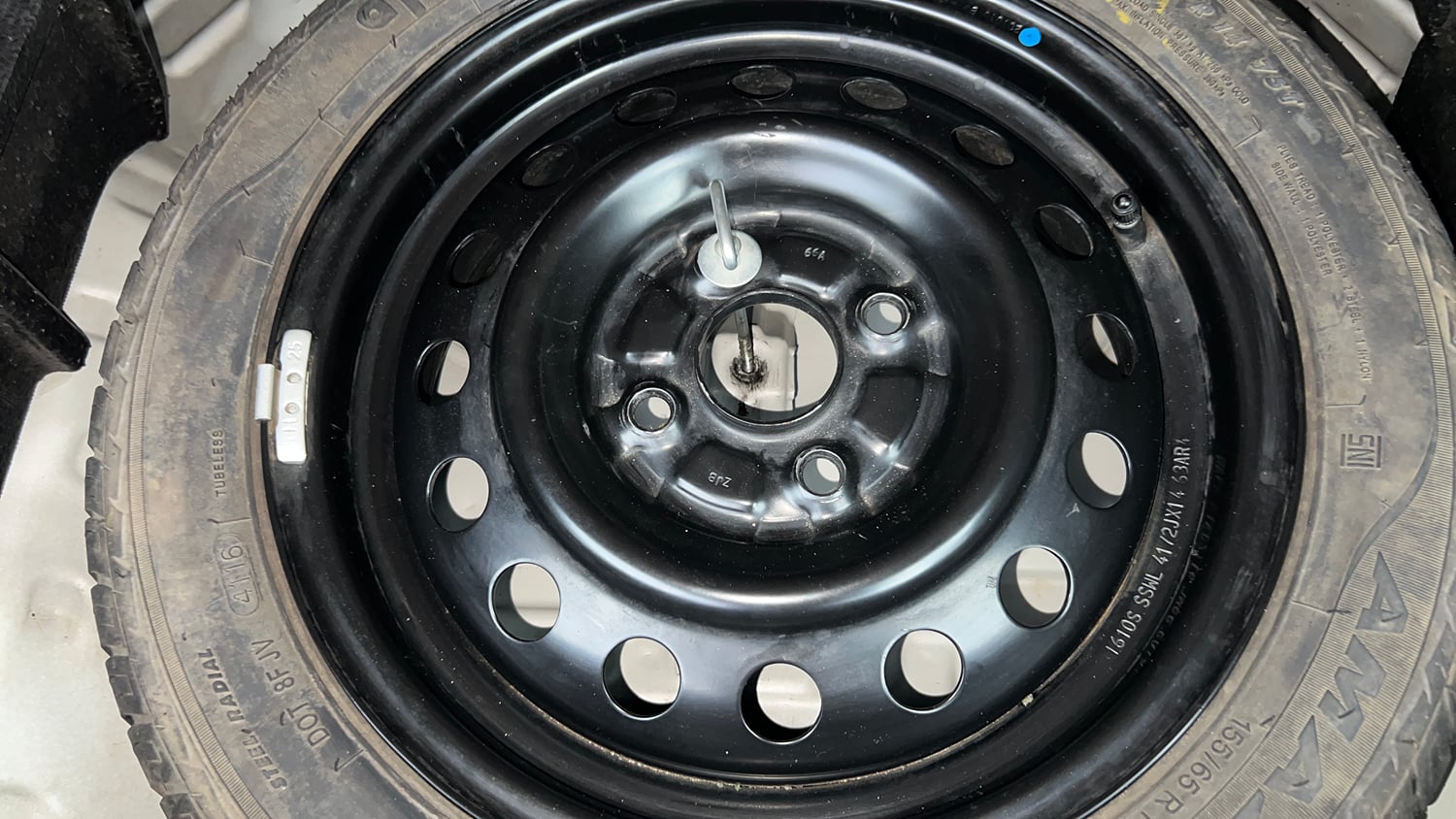 Used 2017 Maruti Suzuki Wagon R VXI Petrol Manual tyres SPARE TYRE VIEW