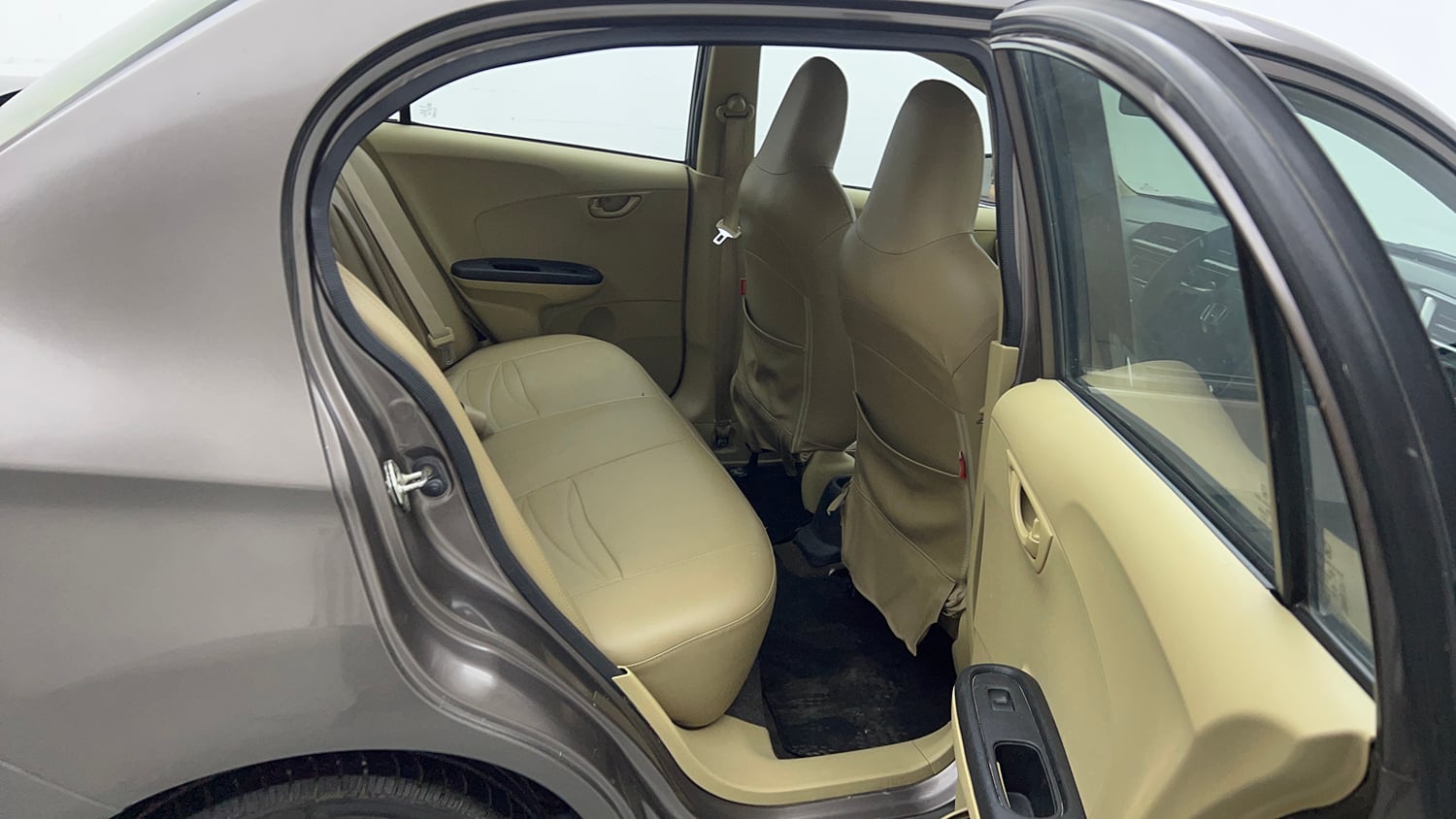 Used 2017 Honda Amaze 1.2 S i-VTEC Petrol Manual interior RIGHT SIDE REAR DOOR CABIN VIEW
