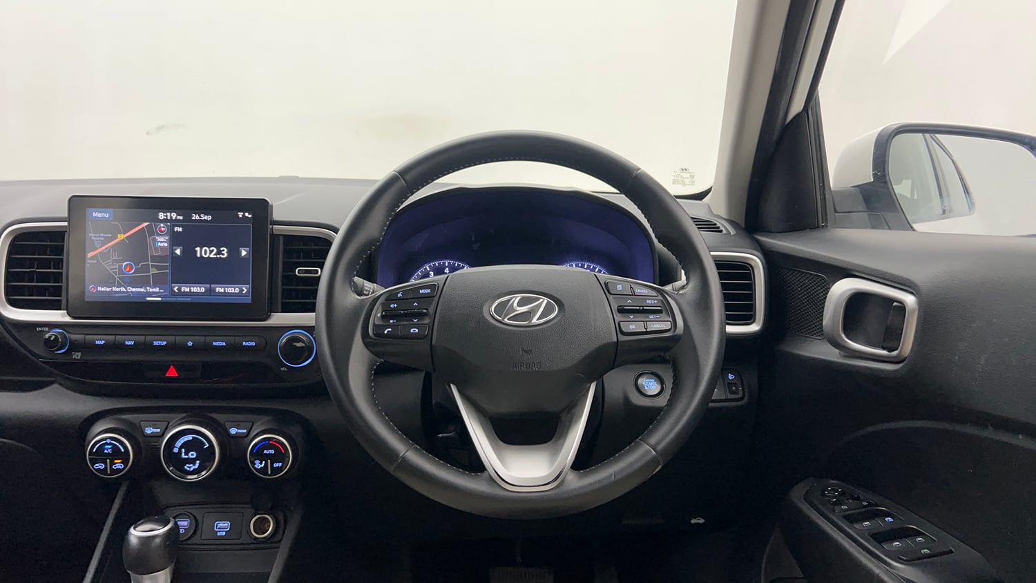 Used 2019 Hyundai Venue SX Plus 1.0 Turbo DCT Petrol Automatic interior STEERING VIEW