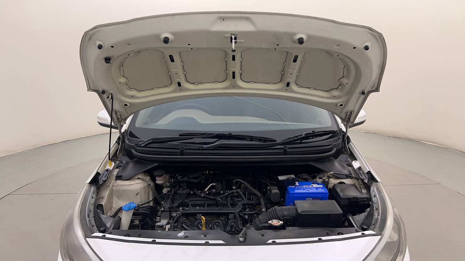 Used 2018 Hyundai Elite i20 Asta 1.2 Petrol Manual engine ENGINE & BONNET OPEN FRONT VIEW