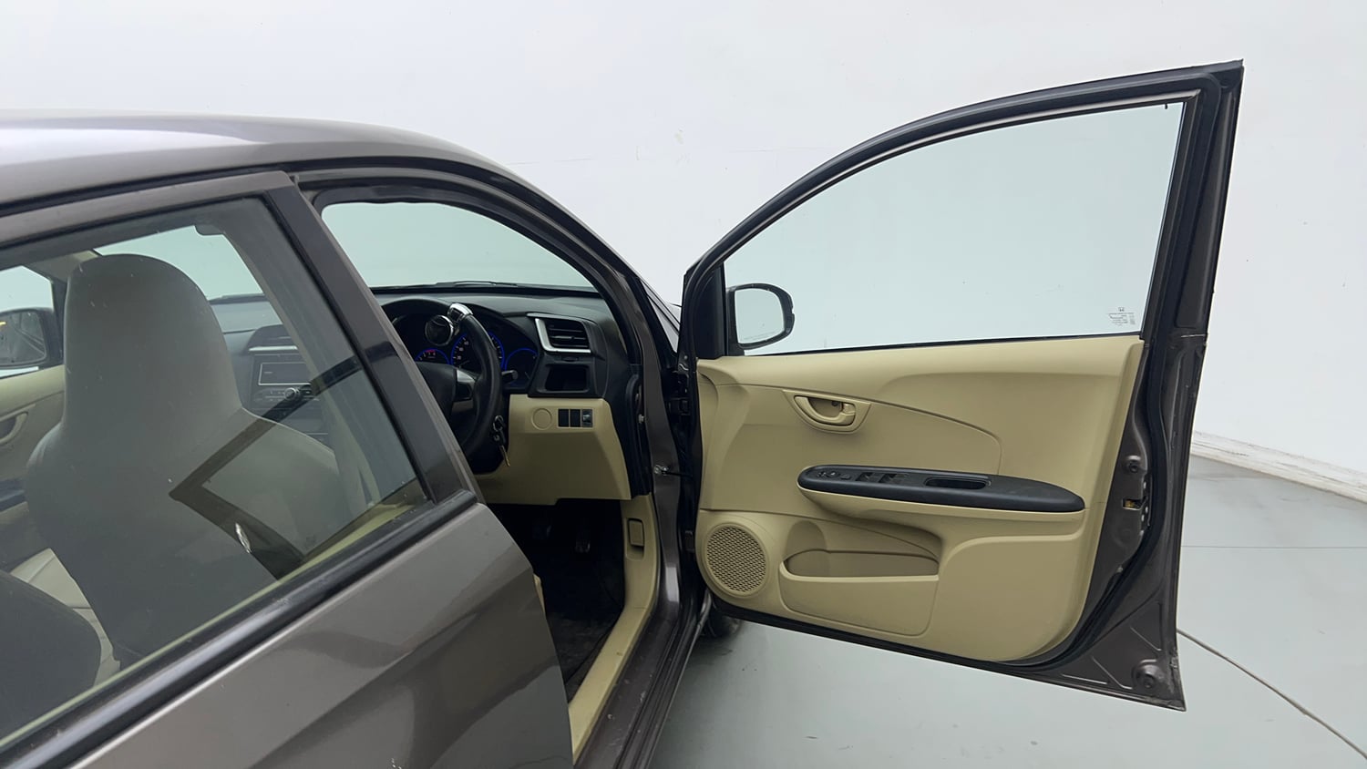 Used 2017 Honda Amaze 1.2 S i-VTEC Petrol Manual interior RIGHT FRONT DOOR OPEN VIEW