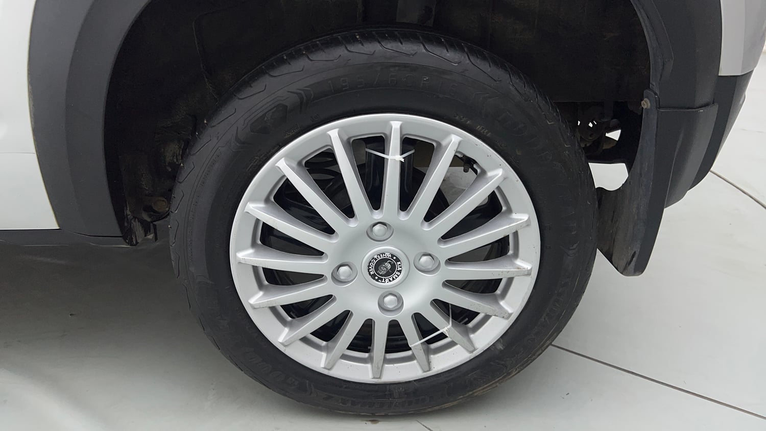 Used 2021 Renault Kiger RXT AMT Petrol Automatic tyres LEFT REAR TYRE RIM VIEW