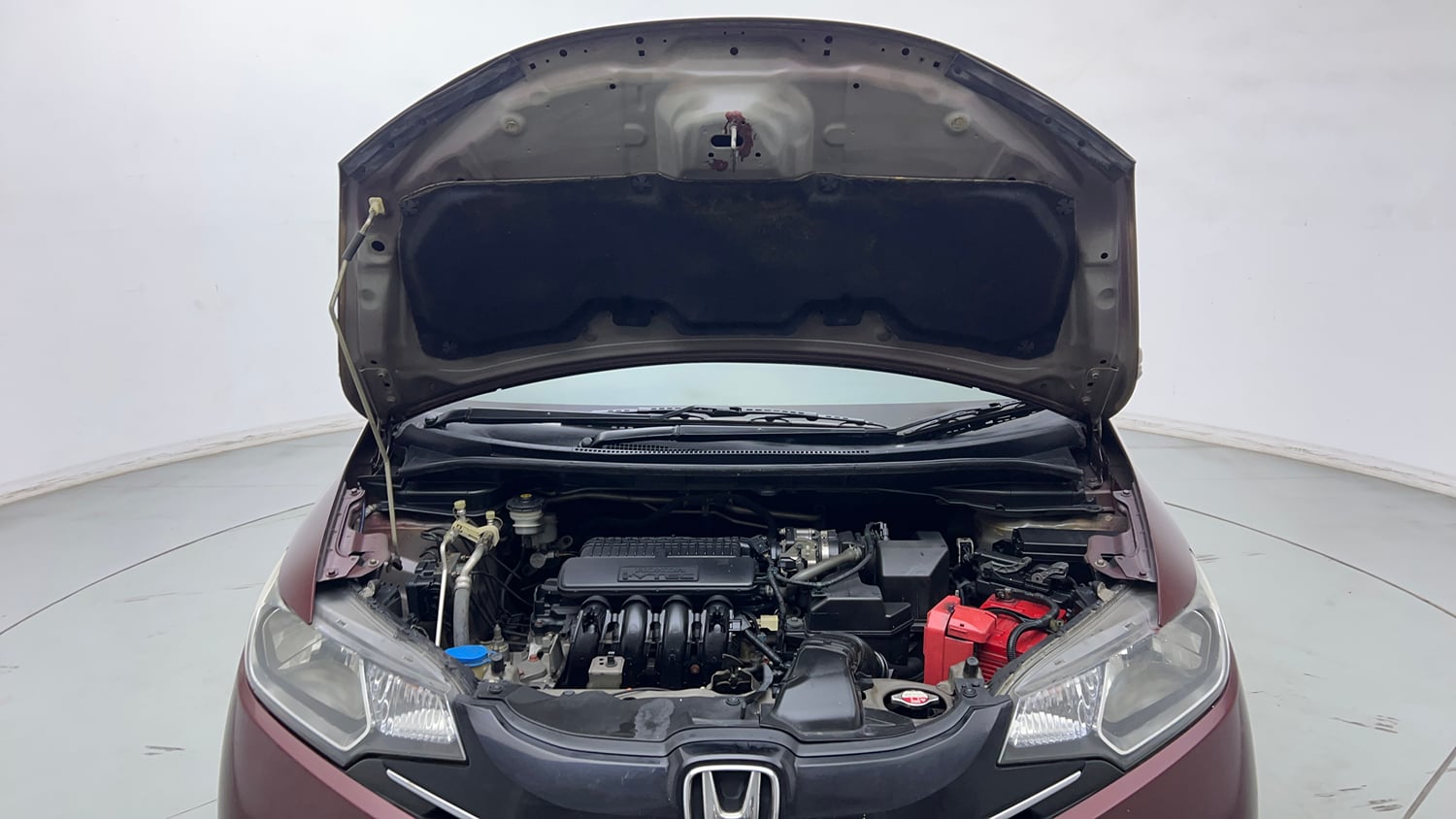 Used 2016 Honda Jazz V AT Petrol Petrol Automatic engine ENGINE & BONNET OPEN FRONT VIEW