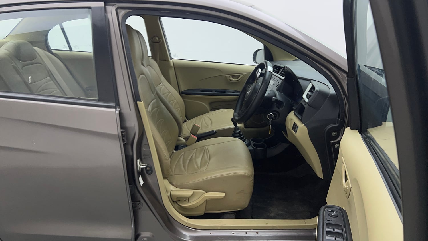 Used 2017 Honda Amaze 1.2 S i-VTEC Petrol Manual interior RIGHT SIDE FRONT DOOR CABIN VIEW