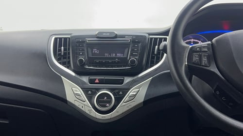 Used 2015 Maruti Suzuki Baleno Delta 1.2 Petrol Manual interior MUSIC SYSTEM & AC CONTROL VIEW