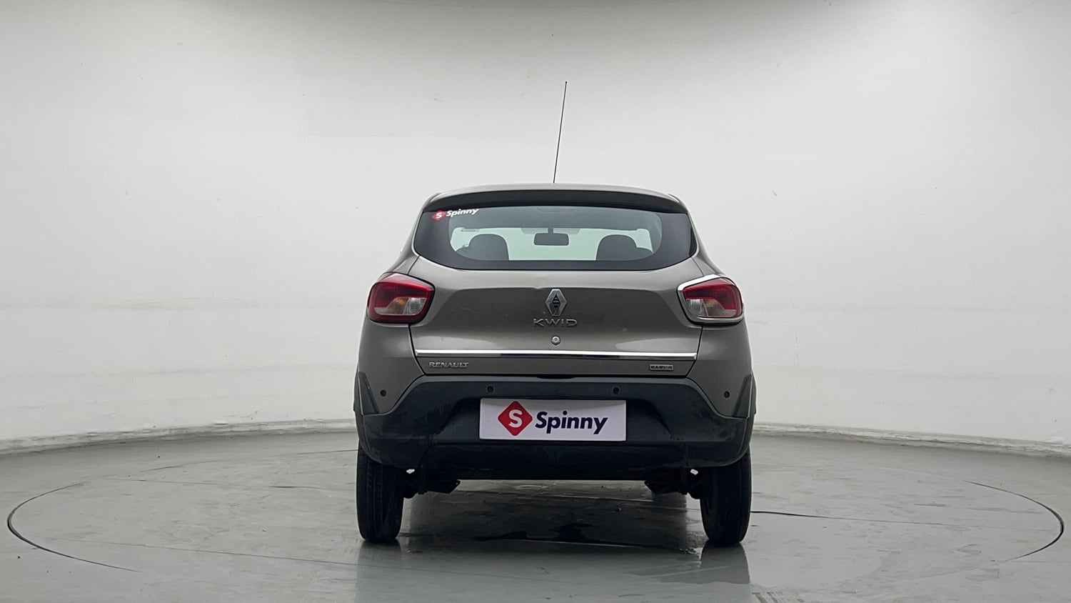 Used 2018 Renault Kwid 1.0 RXT AMT Opt Petrol Automatic exterior BACK VIEW
