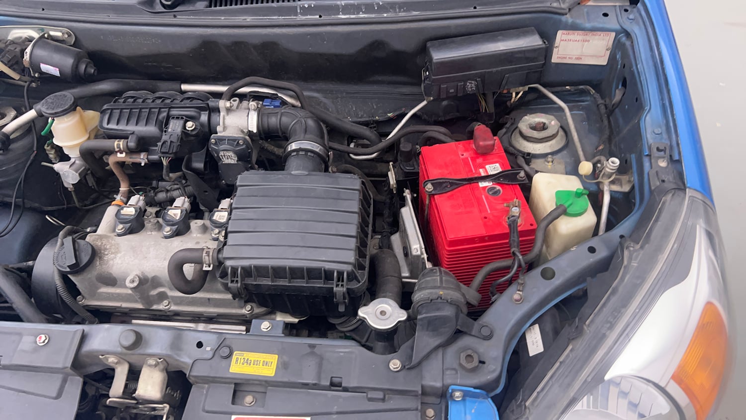 Used 2017 Maruti Suzuki Alto 800 LXi Petrol Manual engine ENGINE LEFT SIDE VIEW