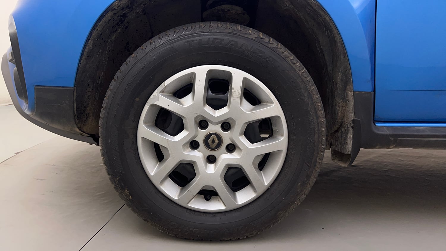 Used 2020 Renault Duster 110 PS RXS MT Diesel Diesel Manual tyres LEFT FRONT TYRE RIM VIEW
