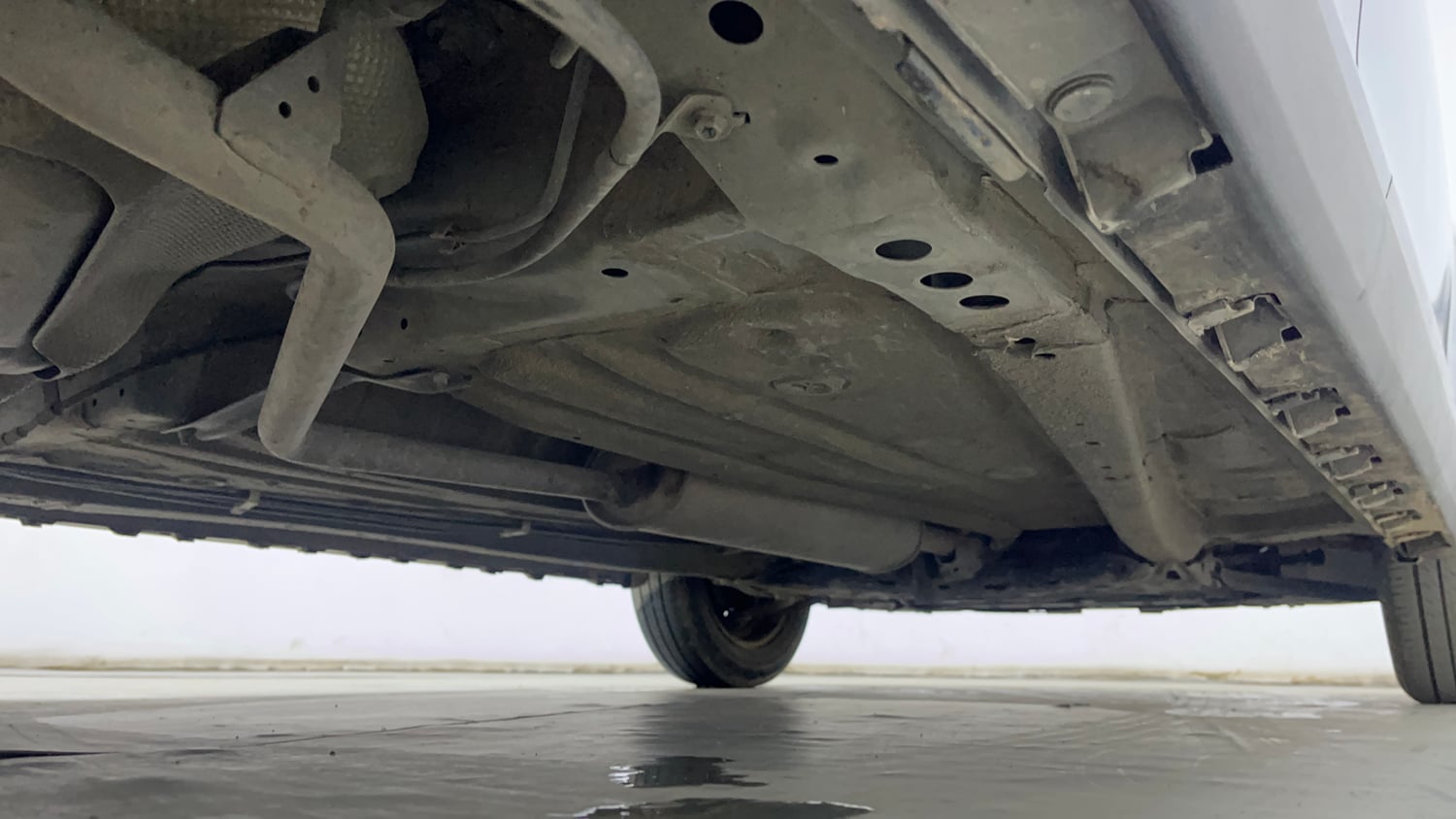 Used 2024 Maruti Suzuki Ignis Delta 1.2 MT Petrol Manual extra REAR RIGHT UNDERBODY VIEW