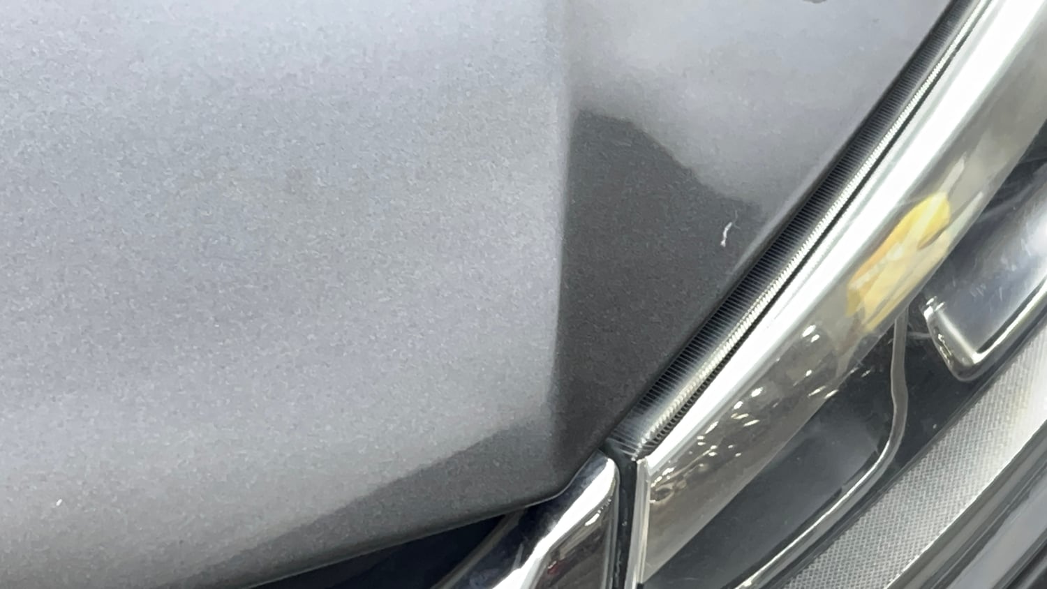 Used 2021 Maruti Suzuki Vitara Brezza ZXi Plus AT SHVS Petrol Automatic dents MINOR DENT