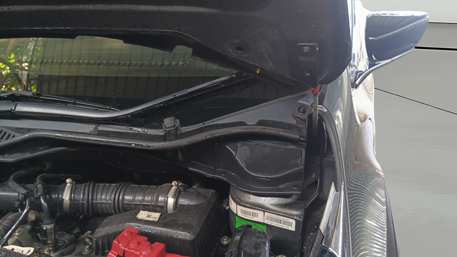 Used 2022 Tata Altroz XZ Plus i-Turbo Petrol Petrol Manual engine ENGINE LEFT SIDE HINGE & APRON VIEW