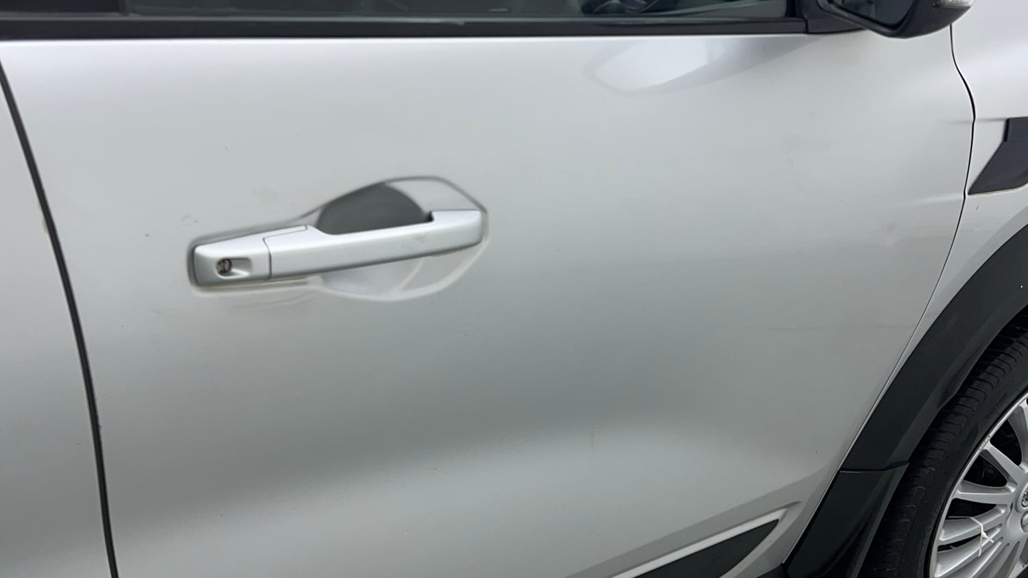 Used 2021 Renault Kiger RXT AMT Petrol Automatic dents MINOR DENT