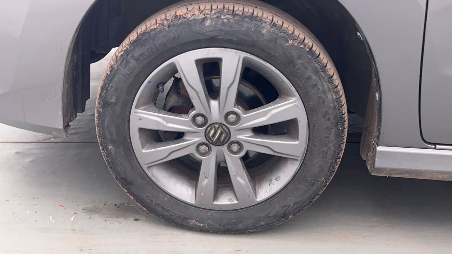 Used 2017 Maruti Suzuki Wagon R VXI+ Petrol Manual tyres LEFT FRONT TYRE RIM VIEW
