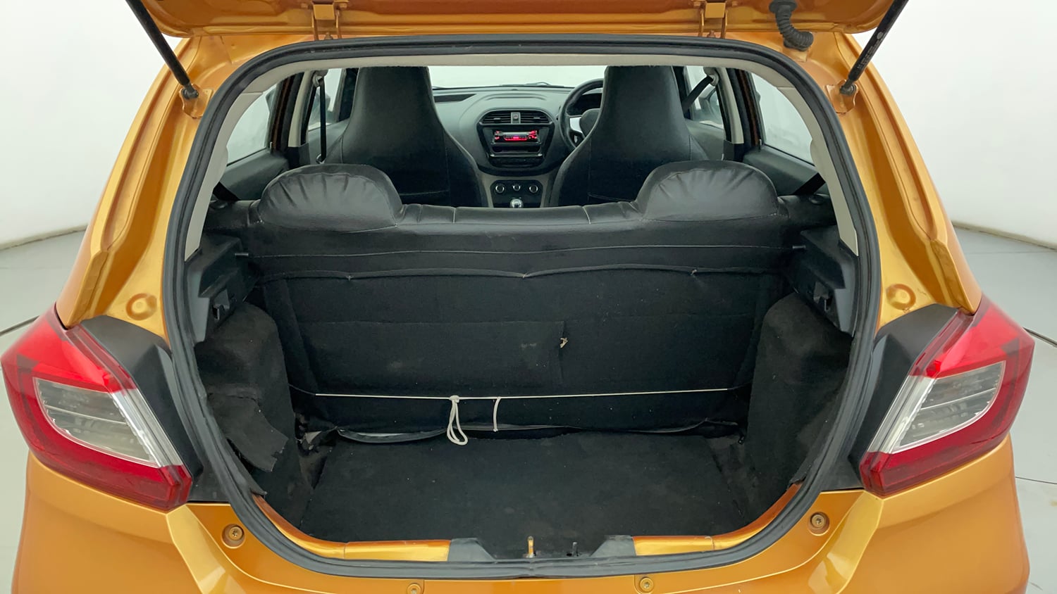 Used 2017 Tata Tiago Revotron XM Petrol Manual interior DICKY INSIDE VIEW