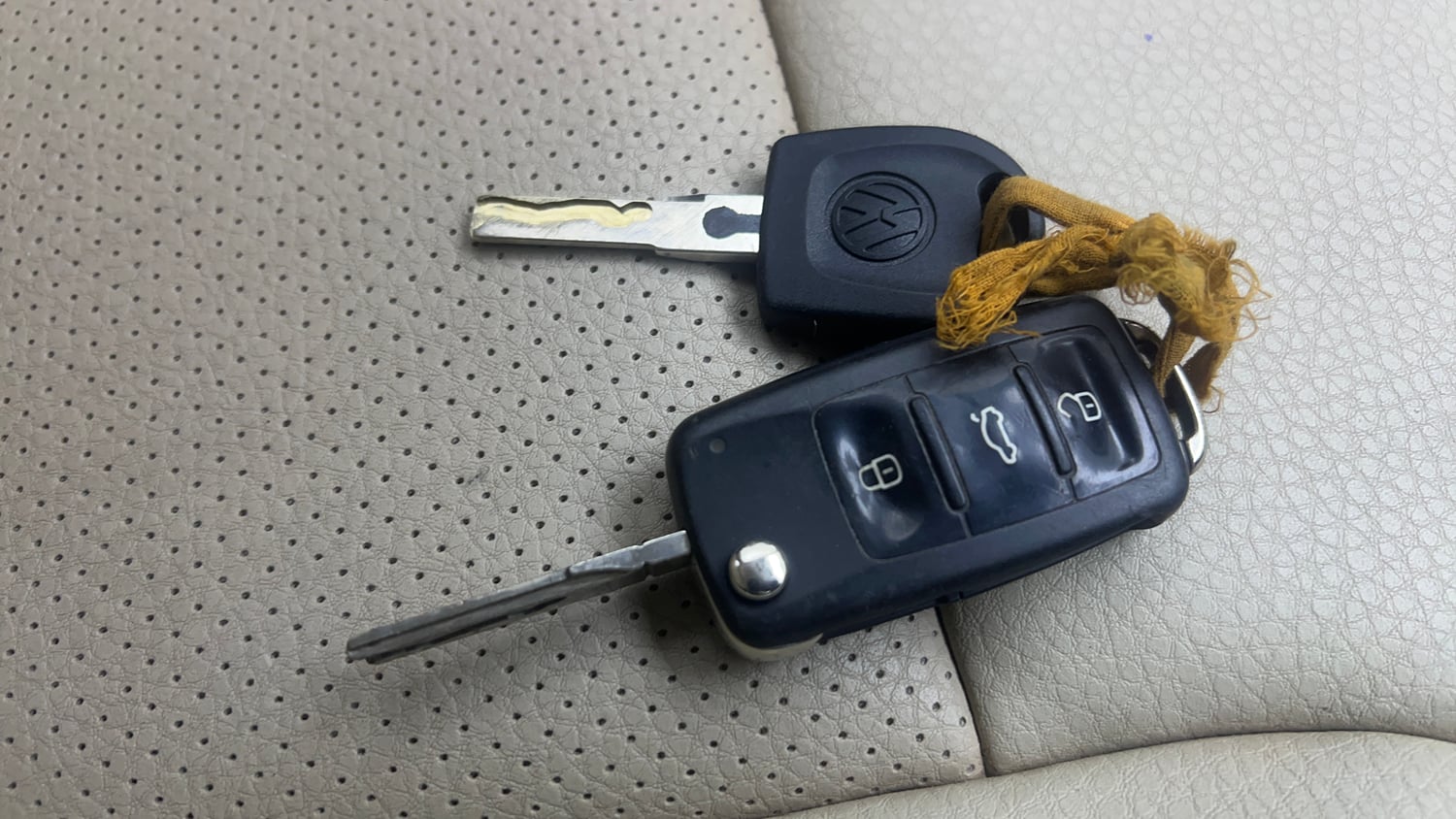 Used 2021 Skoda Rapid New Active 1.0 TSI AT Petrol Automatic extra CAR KEY VIEW