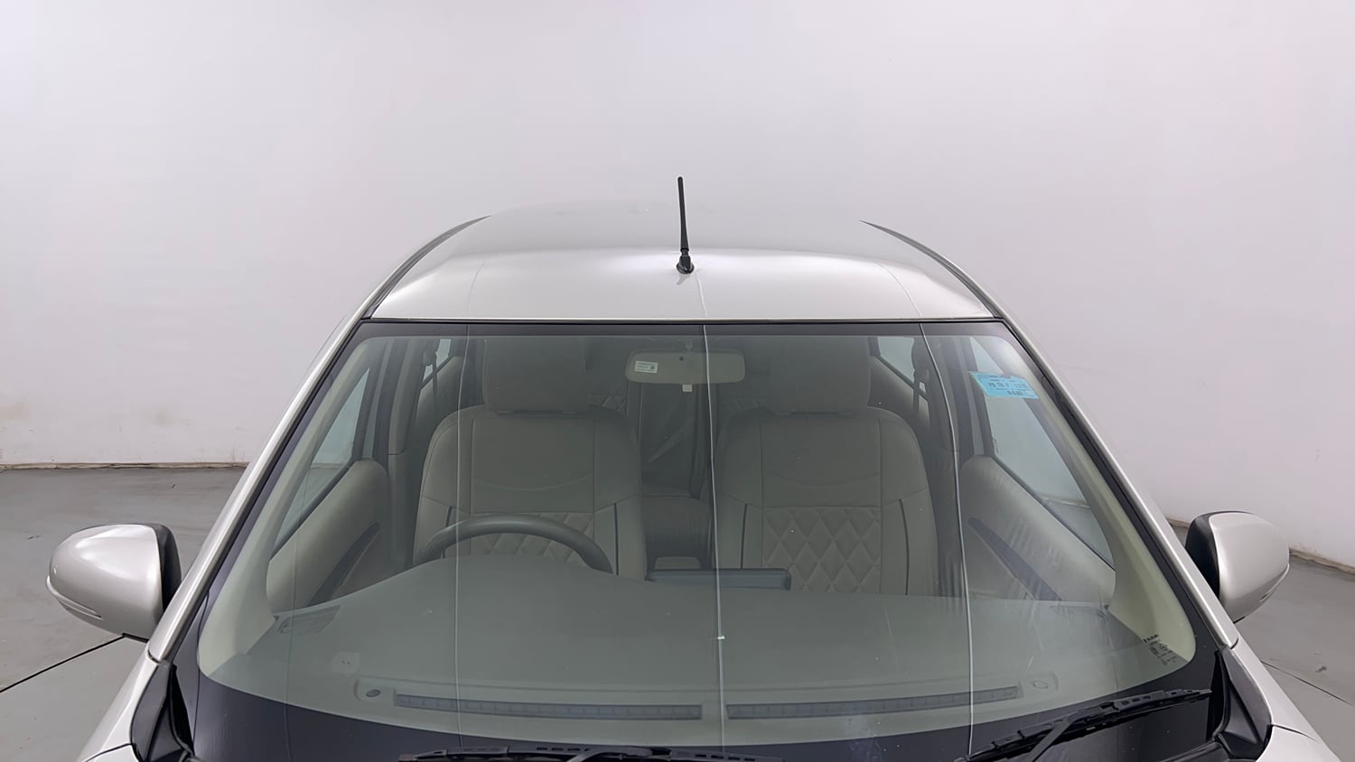 Used 2019 Maruti Suzuki Ertiga ZDi Plus 1.5 Diesel Diesel Manual exterior FRONT WINDSHIELD VIEW