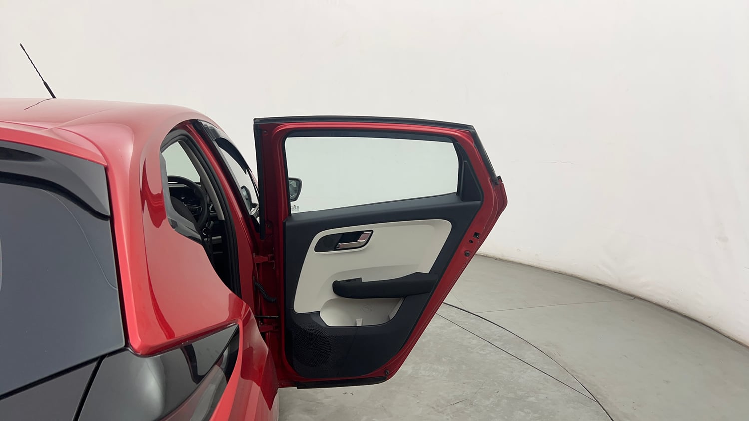 Used 2023 Tata Altroz XZ Diesel Diesel Manual interior RIGHT REAR DOOR OPEN VIEW