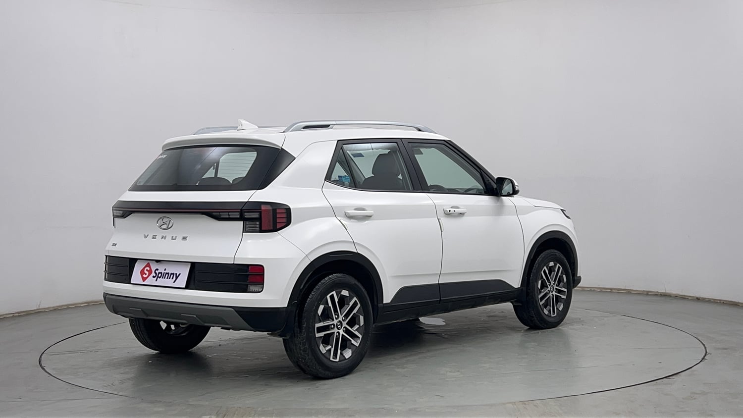 Used 2024 Hyundai Venue SX 1.2 Petrol Petrol Manual exterior RIGHT REAR CORNER VIEW