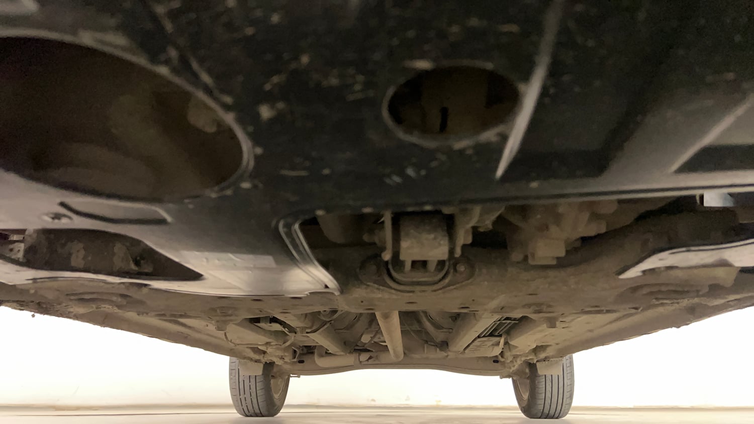Used 2023 Hyundai Creta SX 1.5 Diesel Diesel Manual extra FRONT LEFT UNDERBODY VIEW
