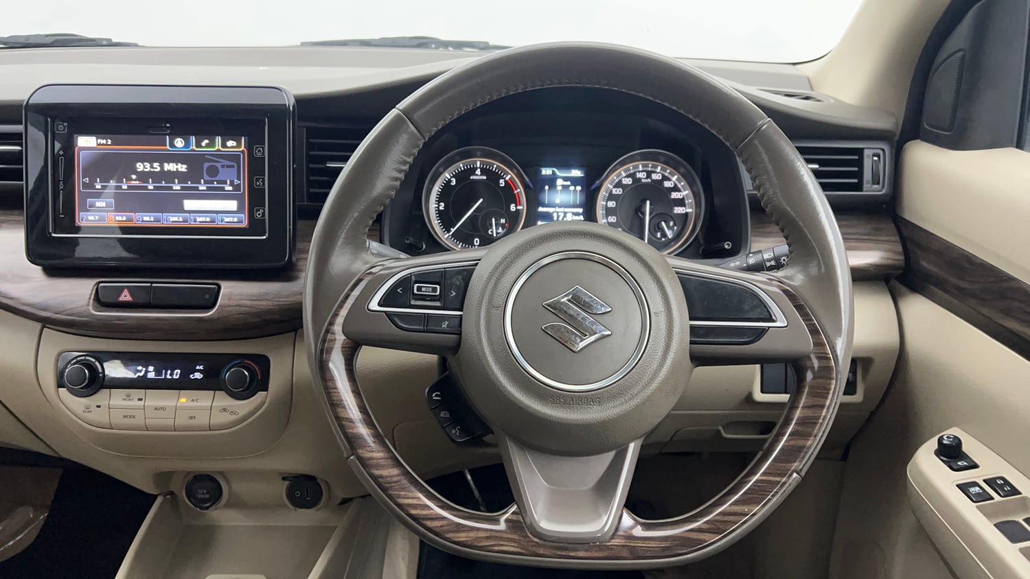 Used 2019 Maruti Suzuki Ertiga ZDi Plus 1.5 Diesel Diesel Manual interior STEERING VIEW