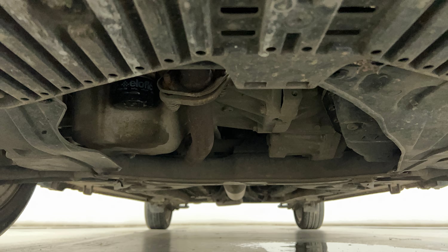 Used 2020 Maruti Suzuki Ciaz Alpha 1.5 AT Petrol Automatic extra FRONT LEFT UNDERBODY VIEW