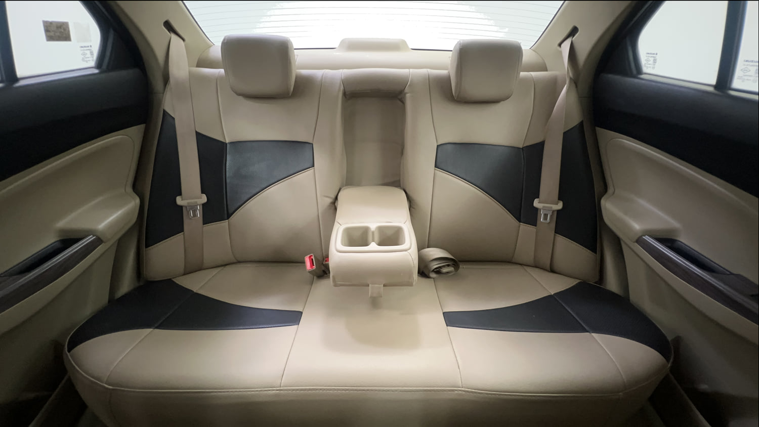 Used 2021 Maruti Suzuki Dzire ZXi AGS Petrol Automatic interior REAR SEAT CONDITION VIEW