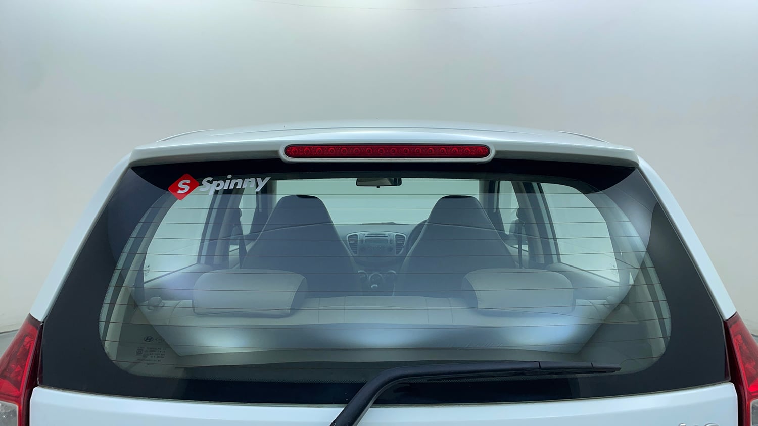 Used 2012 Hyundai i10 Sportz 1.2 Kappa2 Petrol Manual exterior BACK WINDSHIELD VIEW