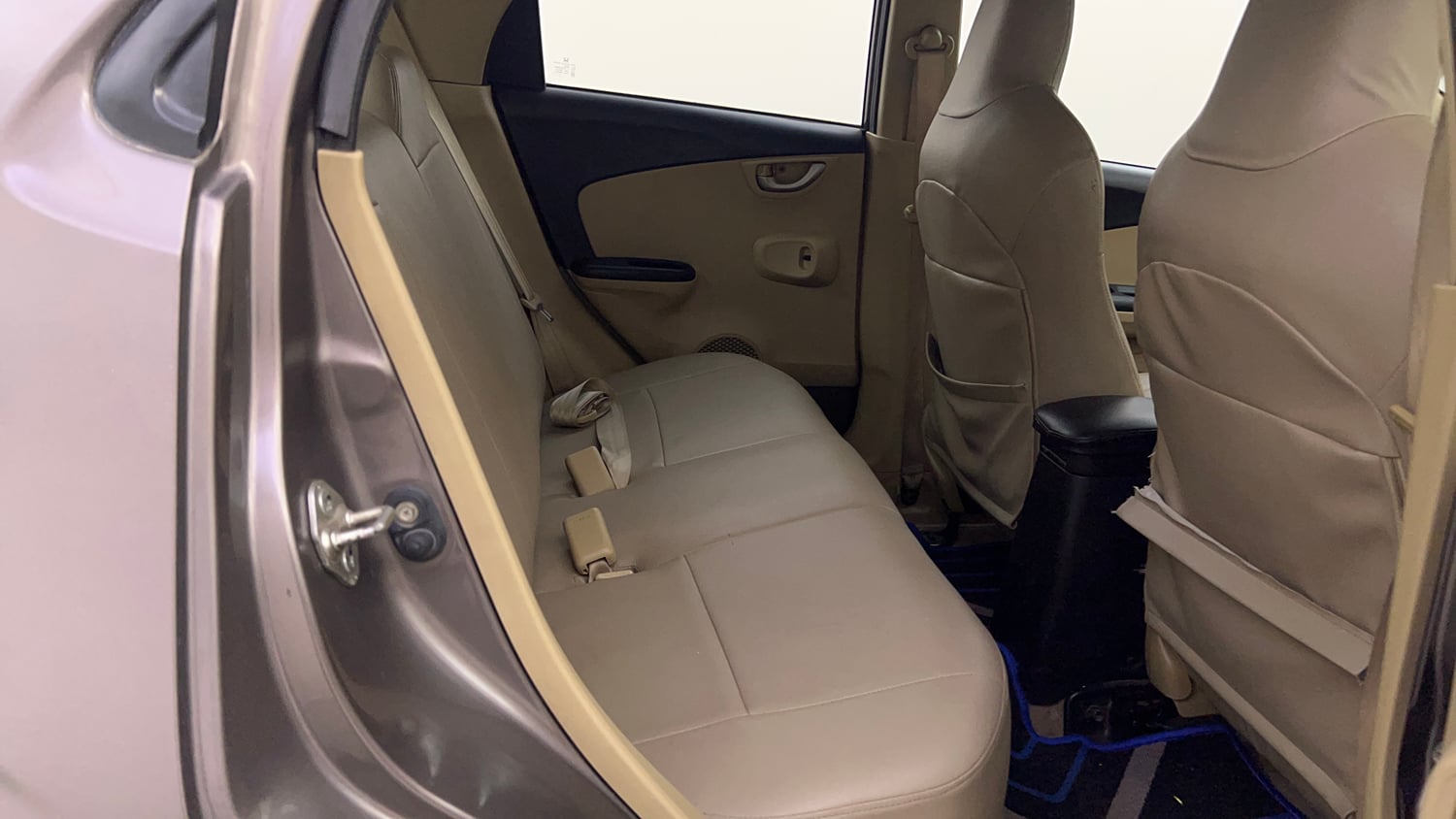 Used 2015 Honda Brio VX AT Petrol Automatic interior RIGHT SIDE REAR DOOR CABIN VIEW