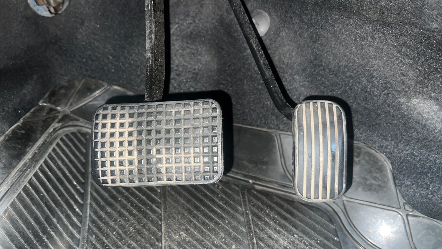 Used 2017 Tata Tiago Revotron XZA Petrol Automatic interior PEDALS VIEW