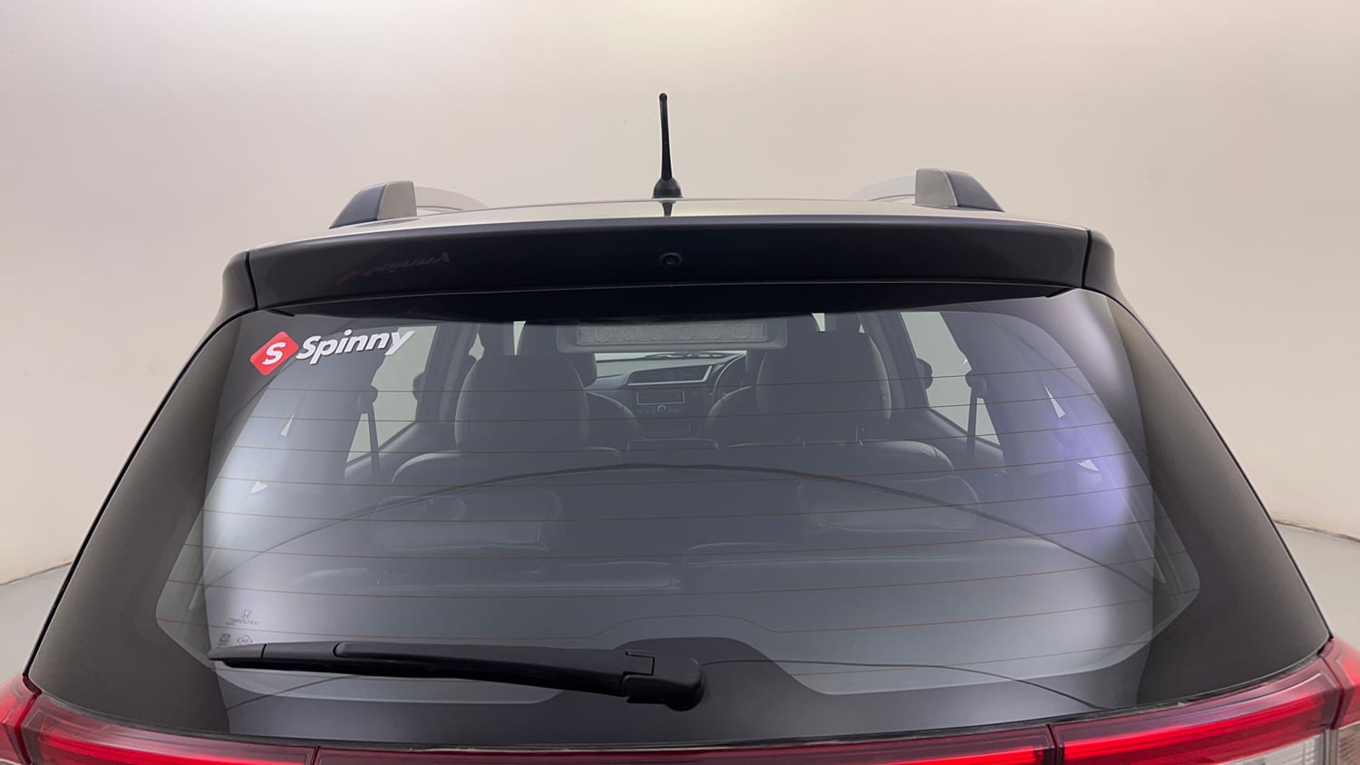 Used 2018 Honda BR-V V Petrol Petrol Manual exterior BACK WINDSHIELD VIEW