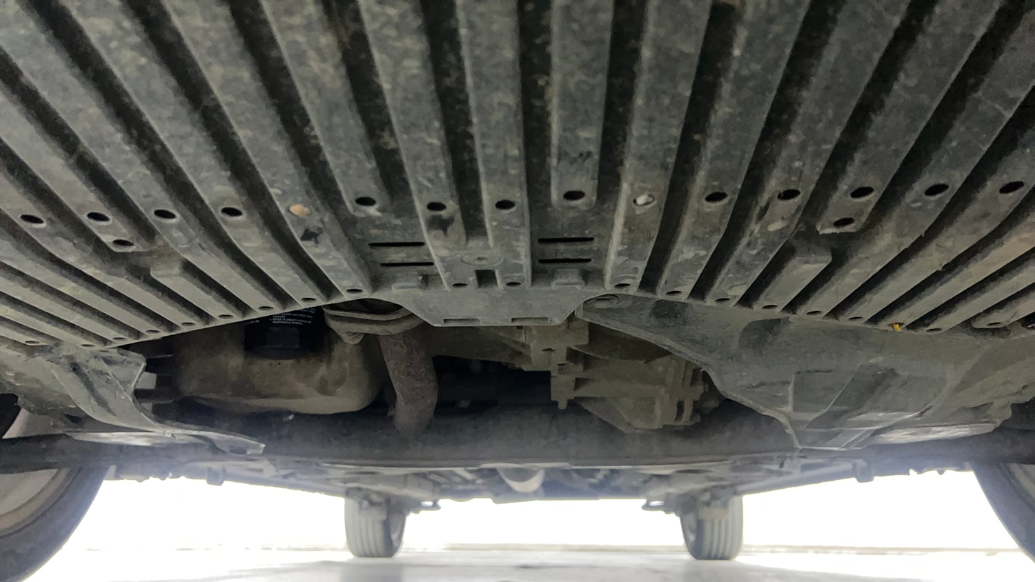 Used 2021 Maruti Suzuki Ciaz Alpha 1.5 Petrol Manual extra FRONT LEFT UNDERBODY VIEW