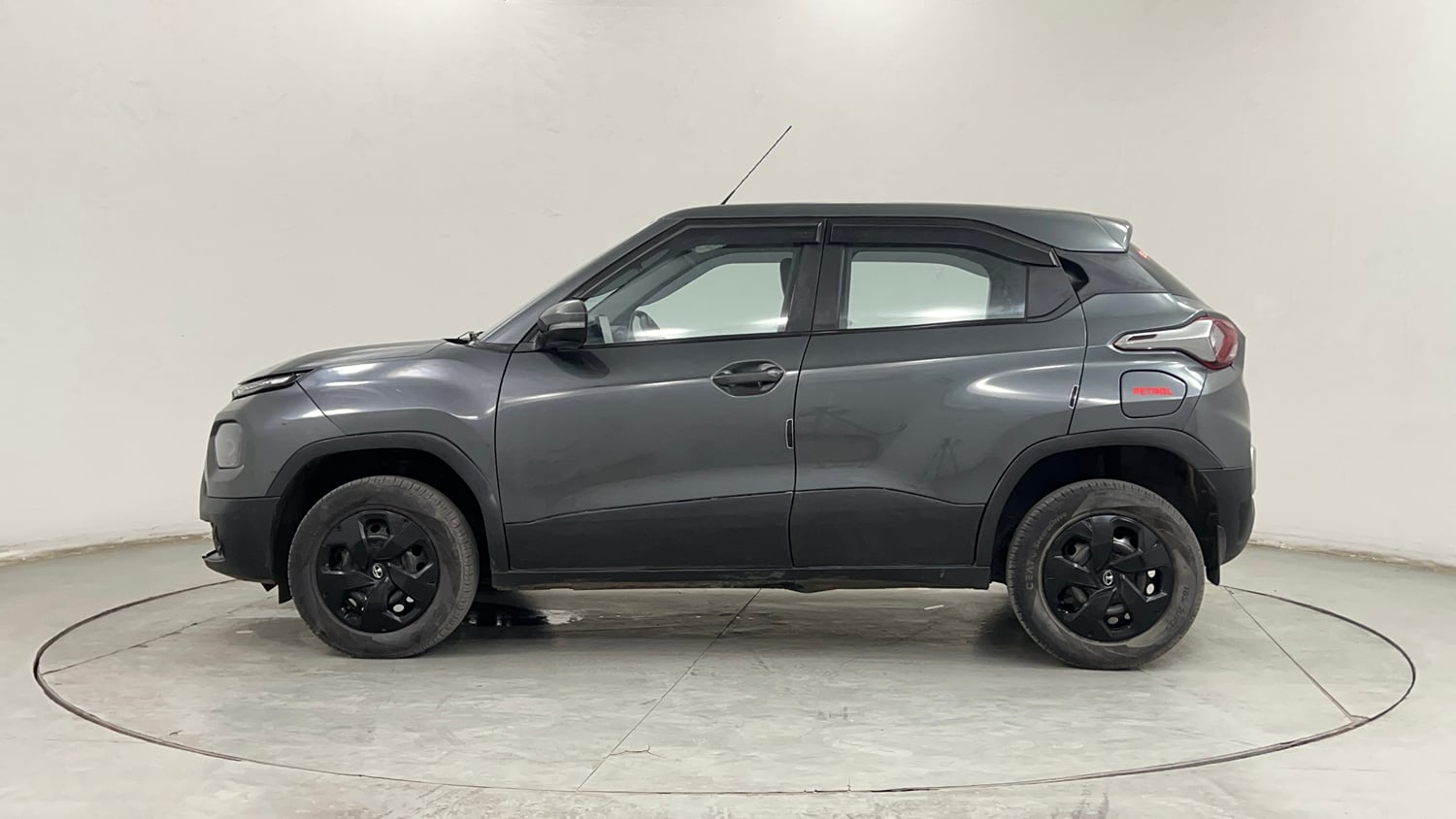 Used 2023 Tata Punch Adventure MT Petrol Manual exterior LEFT SIDE VIEW