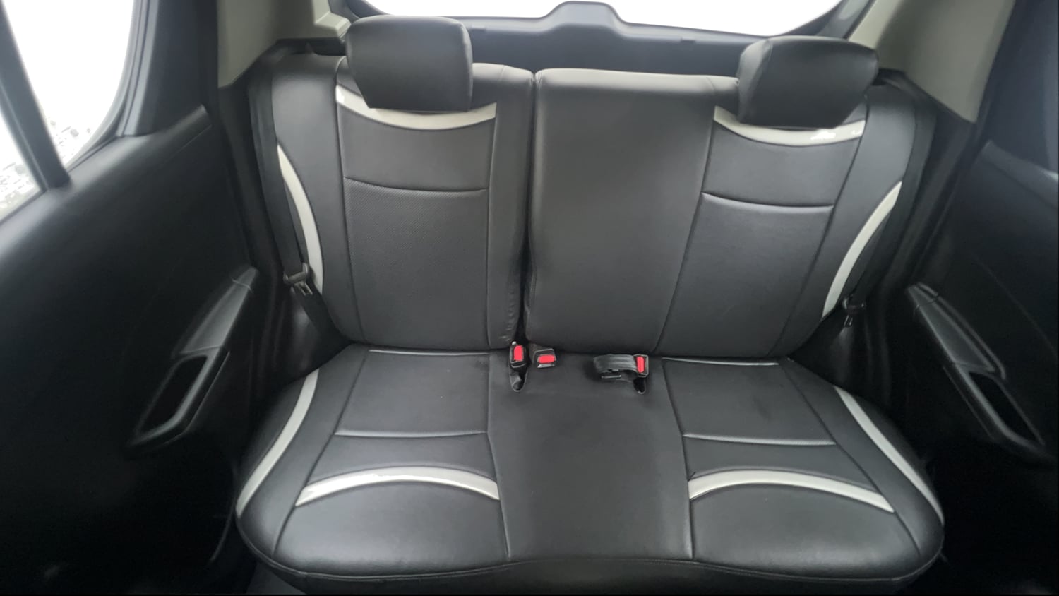 Used 2015 Maruti Suzuki Swift Lxi (O) Petrol Manual interior REAR SEAT CONDITION VIEW