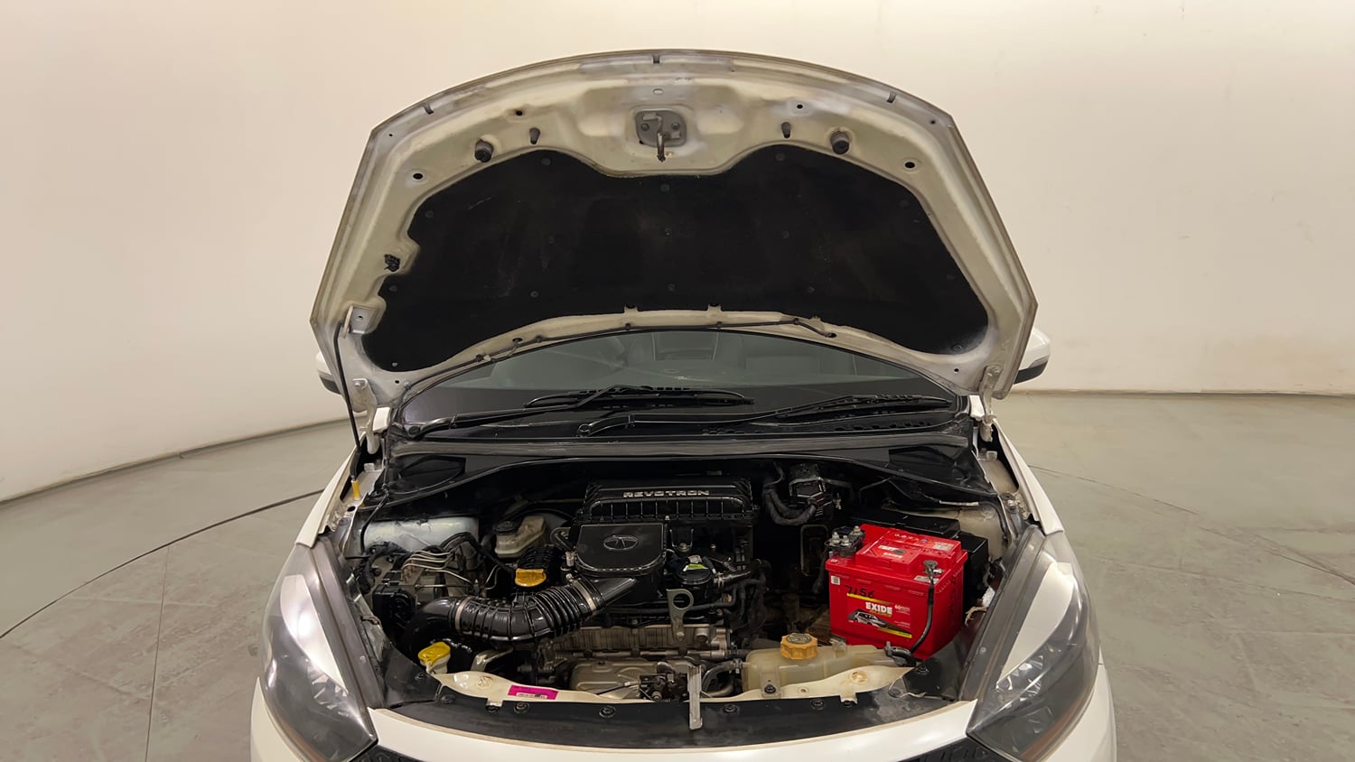 Used 2017 Tata Tigor Revotron XZ Petrol Manual engine ENGINE & BONNET OPEN FRONT VIEW