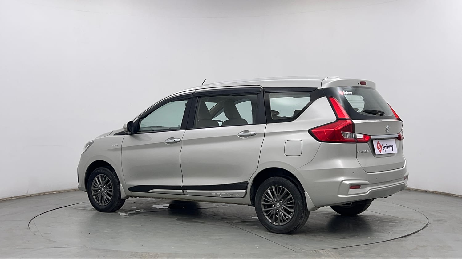 Used 2019 Maruti Suzuki Ertiga ZDi Plus 1.5 Diesel Diesel Manual exterior LEFT REAR CORNER VIEW