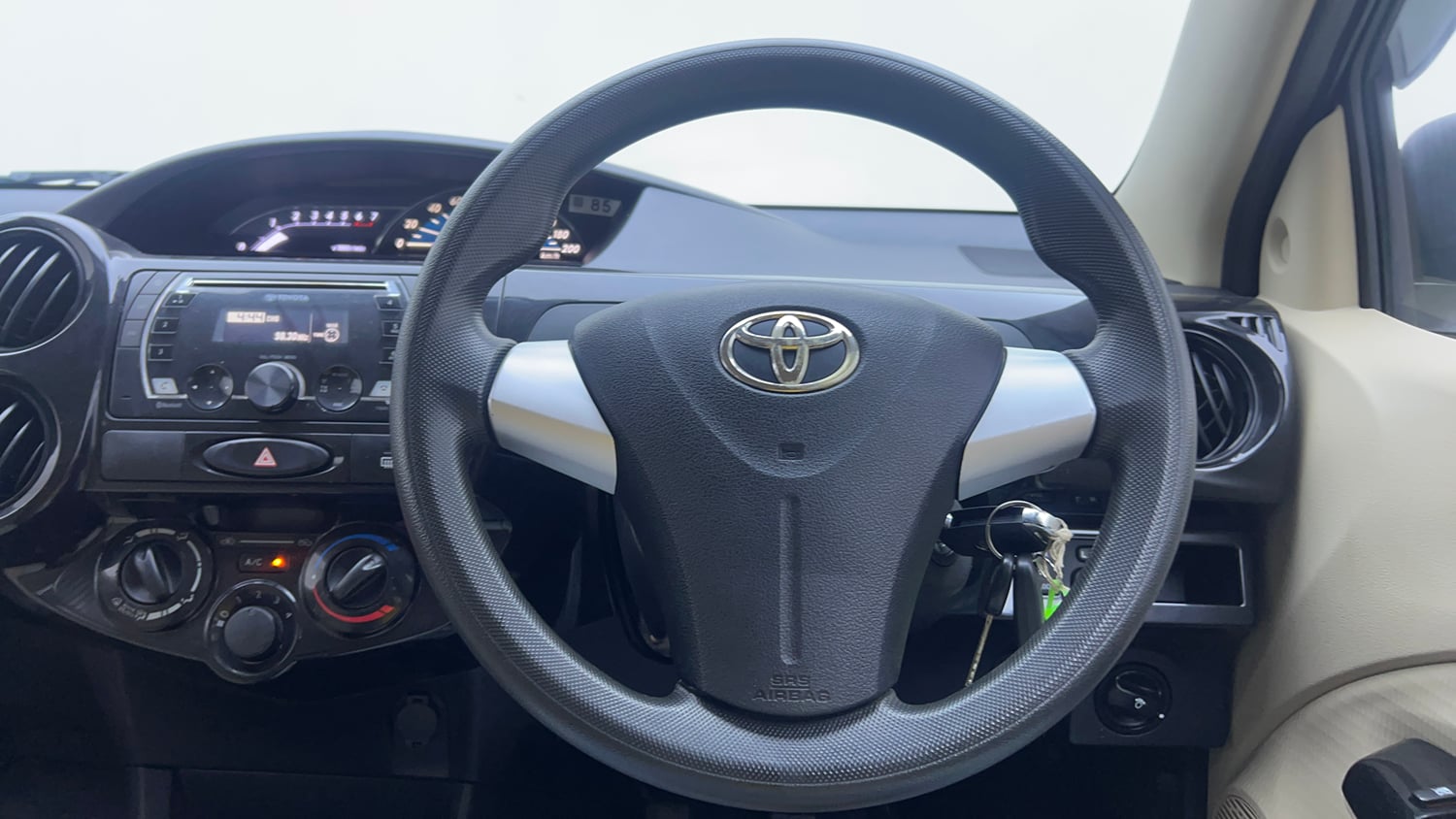 Used 2018 Toyota Etios Liva V Petrol Manual interior STEERING VIEW