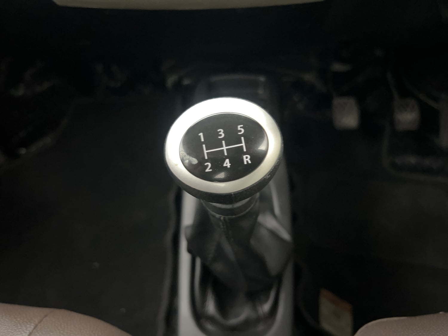 Used 2017 Maruti Suzuki Wagon R VXI Petrol Manual interior GEAR  KNOB VIEW