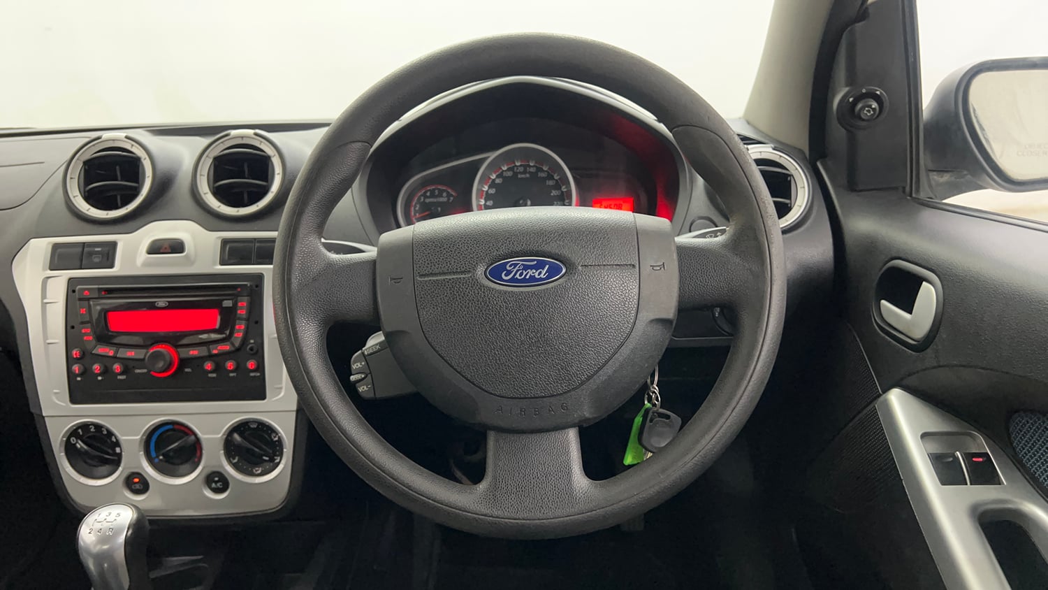 Used 2015 Ford Figo Duratec Petrol Titanium 1.2 Petrol Manual interior STEERING VIEW