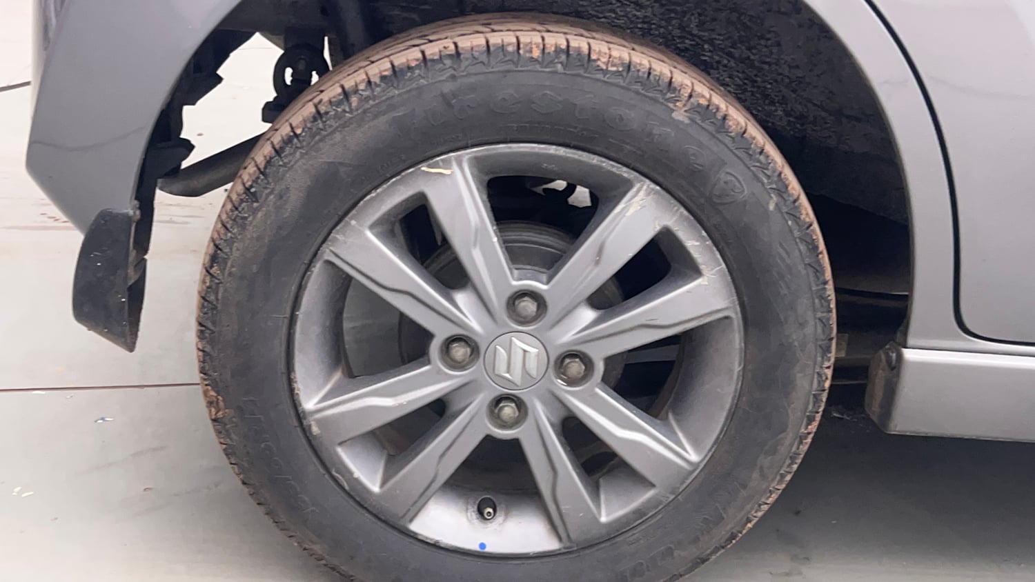 Used 2017 Maruti Suzuki Wagon R VXI+ Petrol Manual tyres RIGHT REAR TYRE RIM VIEW