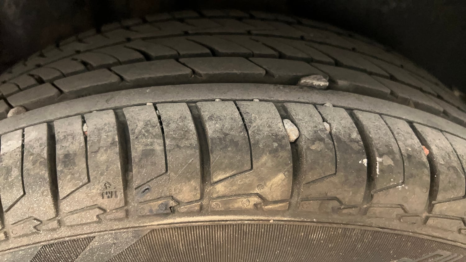 Used 2019 Volkswagen Polo Highline Plus 1.0 (P) 16 Alloy Petrol Manual tyres RIGHT REAR TYRE TREAD VIEW