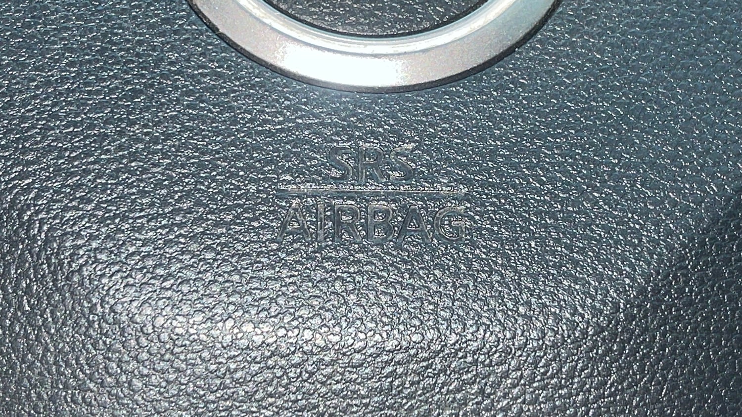 Used 2023 Nissan Magnite XL Petrol Manual top_features Airbags
