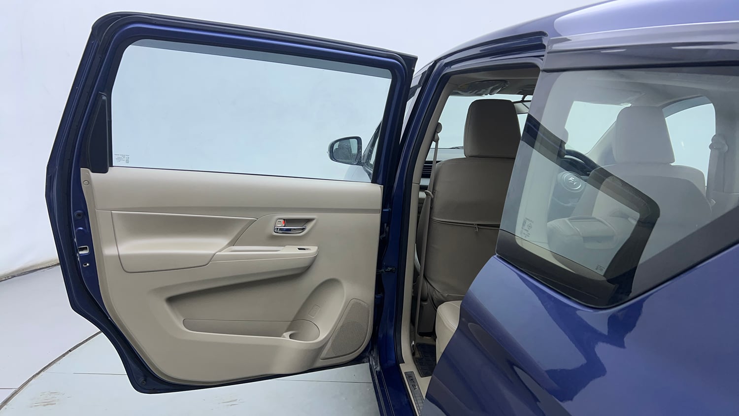 Used 2022 Maruti Suzuki New Ertiga VXi AT Petrol Automatic interior LEFT REAR DOOR OPEN VIEW