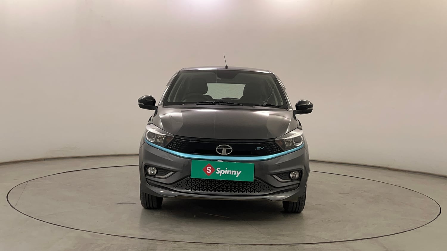 Used 2023 Tata Tiago EV XZ Plus Long Range Electric Automatic exterior FRONT VIEW