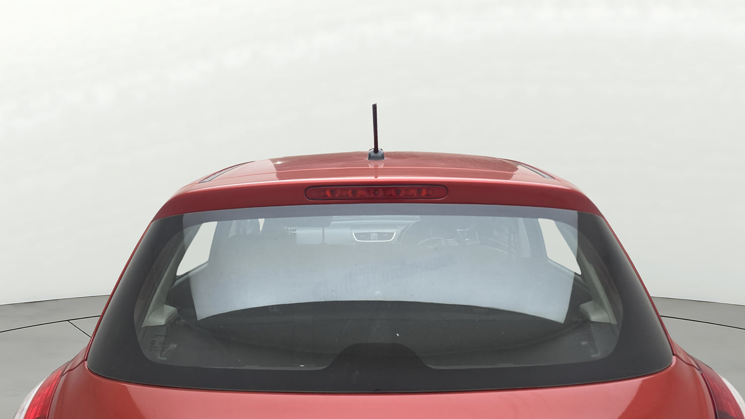 Used 2012 Maruti Suzuki Swift VDi Diesel Manual exterior BACK WINDSHIELD VIEW
